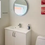 6 Bedroom Beautiful In