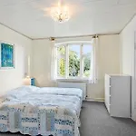 6 Bedroom Beautiful In בית נופש *