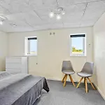 בית נופש 6 Bedroom Beautiful In *