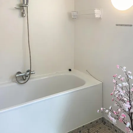 Awesome In With Kitchen Holiday home