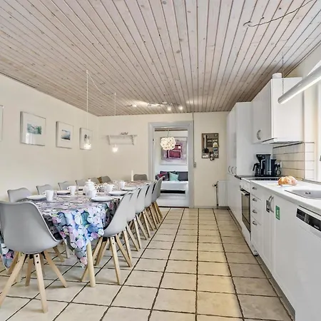 Prázdninový dům 6 Bedroom Beautiful In